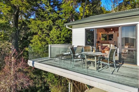 Photo of property in 43 Kings Road, Paihia, 0200