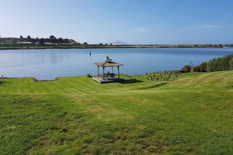 Photo of property in 249 Cove Road, Waipu, 0582