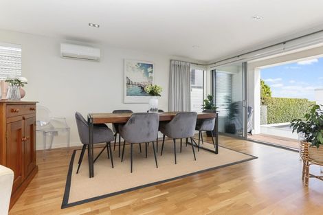 Photo of property in 38a Takutai Avenue, Bucklands Beach, Auckland, 2012