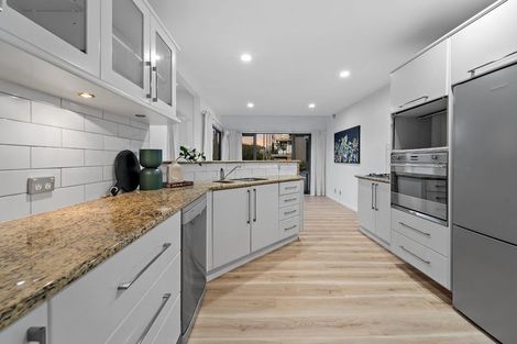 Photo of property in 32a John Rymer Place, Kohimarama, Auckland, 1071