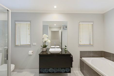 Photo of property in 1230 Egmont Road, Egmont Village, New Plymouth, 4372