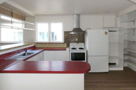 Photo of property in 8 Clonbern Place, Upper Riccarton, Christchurch, 8041