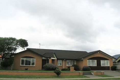 Photo of property in 10 Kotuku Drive, Paraparaumu Beach, Paraparaumu, 5032