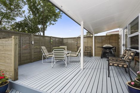 Photo of property in 6 Lorelei Place, Opaheke, Papakura, 2113