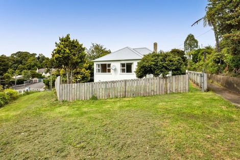 Photo of property in 6 Mill Road, New Plymouth, 4310