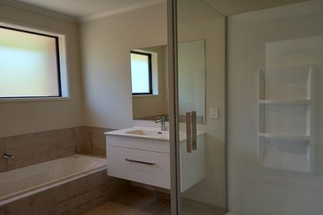 Photo of property in 19 Atutahi Street, Hurdon, New Plymouth, 4310