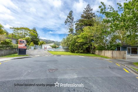 Photo of property in 46 Montgomery Street, Stokes Valley, Lower Hutt, 5019
