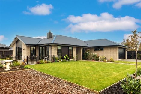 Photo of property in 123 Prestons Park Drive, Marshland, Christchurch, 8083