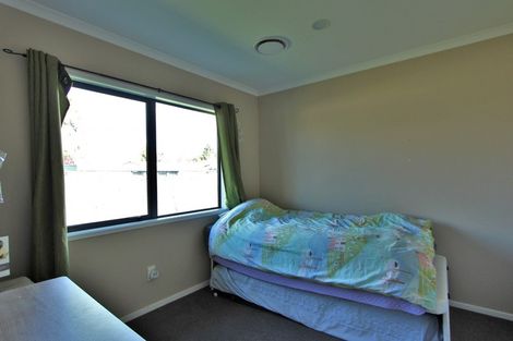 Photo of property in 28 Tennyson Drive, Owhata, Rotorua, 3010