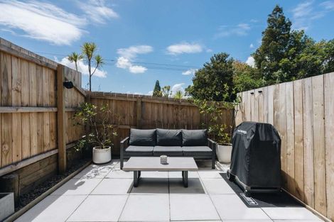 Photo of property in 5/37 Ambler Avenue, Glen Eden, Auckland, 0602