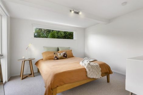 Photo of property in 8 Shanaway Rise, Hillcrest, Auckland, 0627