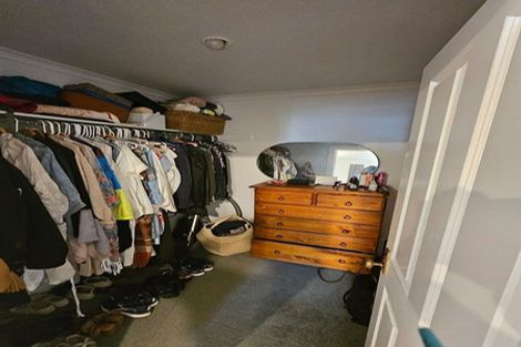 Photo of property in 8a Somerset Avenue, Newtown, Wellington, 6021