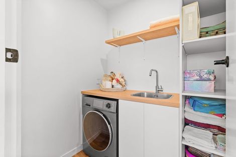 Photo of property in 6 Larkhill Place, Russley, Christchurch, 8042