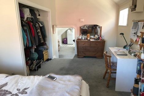 Photo of property in 4 Tutchen Avenue, Mount Victoria, Wellington, 6011