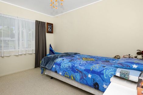 Photo of property in 6 Lorelei Place, Opaheke, Papakura, 2113