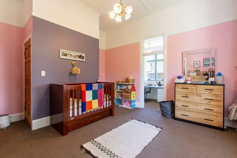 Photo of property in 11 Albert Street, Dannevirke, 4930