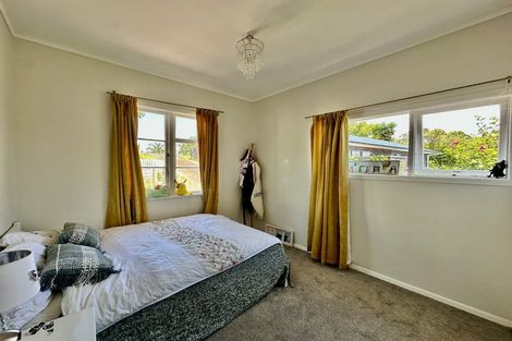 Photo of property in 1/27 Rosedale Road, Pinehill, Auckland, 0632