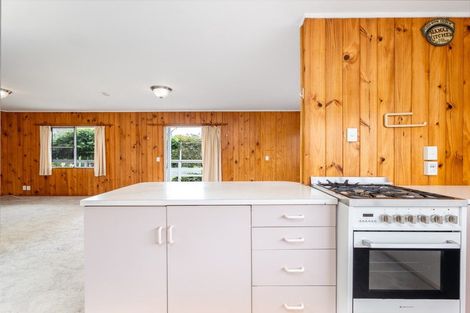 Photo of property in 15 Beresford Street, Russell, 0202