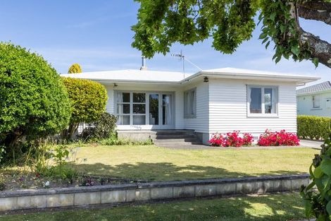 Photo of property in 5 Tasman Street, Havelock North, 4130