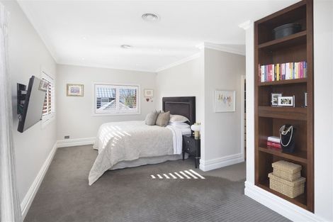 Photo of property in 87 Merivale Lane, Merivale, Christchurch, 8014