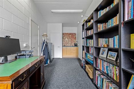 Photo of property in 4 Scarff Place, Cashmere, Christchurch, 8022