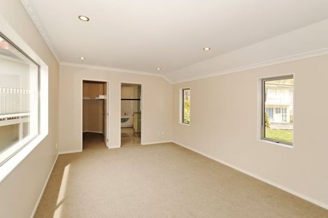 Photo of property in 24a Fulljames Avenue, Mount Roskill, Auckland, 1041