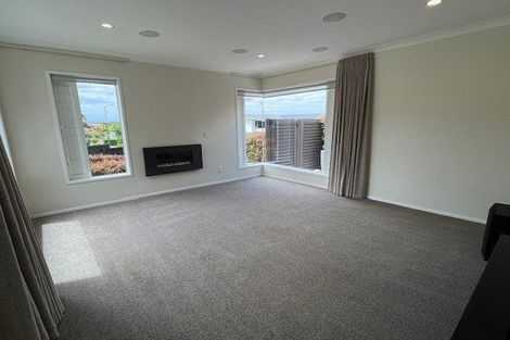 Photo of property in 9 Swindon Close, Mellons Bay, Auckland, 2014