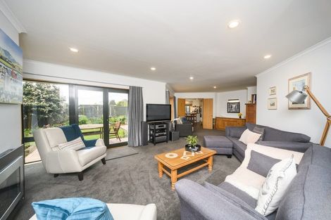 Photo of property in 41 Ihaka Street, Hokowhitu, Palmerston North, 4410