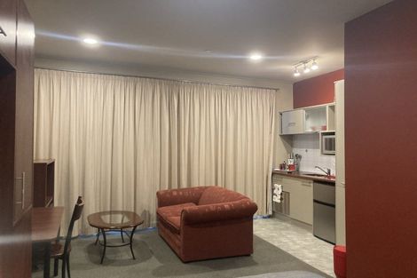 Photo of property in Atrium Apartments, 2l/154 The Terrace, Wellington Central, Wellington, 6011