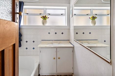 Photo of property in 43 Marston Road, Kensington, Timaru, 7910