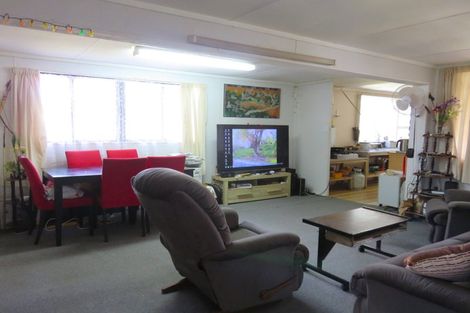 Photo of property in 18 Graham Street, Te Kopuru, 0391