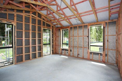 Photo of property in 6 Will Cooper Way, Tuakau, 2121