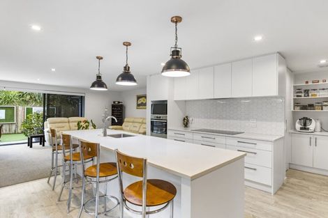 Photo of property in 105 Penetaka Heights, Pyes Pa, Tauranga, 3112