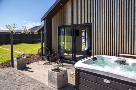 Photo of property in 22 Wycliffe Place, Solway, Masterton, 5810