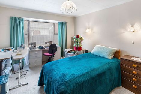 Photo of property in 56 Queen Street West, Levin, 5510