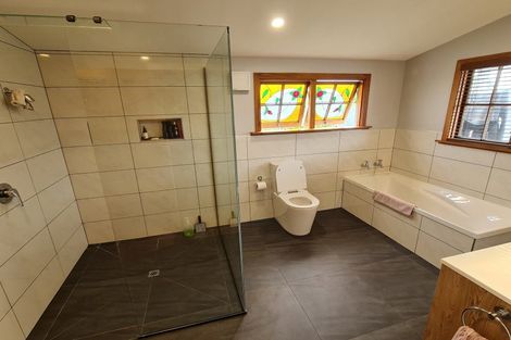 Photo of property in 6 Romilly Street, Westport, 7825