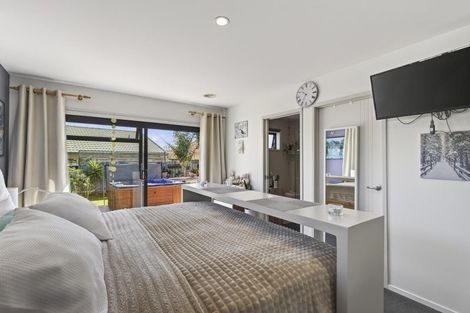 Photo of property in 7d Hinau Street, Inglewood, 4330