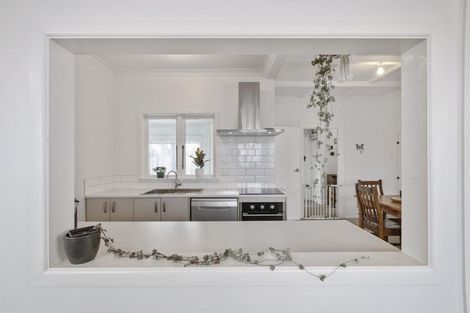 Photo of property in 90 Tirau Street, Putaruru, 3411