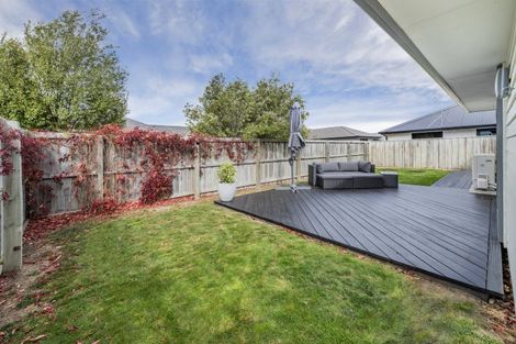 Photo of property in 46 Shillingford Boulevard, Rolleston, 7615