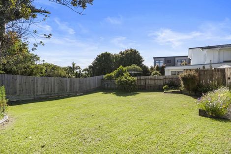 Photo of property in 4 Edgar Pearce Place, Howick, Auckland, 2014
