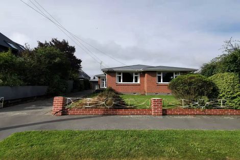 Photo of property in 19 Shearer Avenue, Papanui, Christchurch, 8052