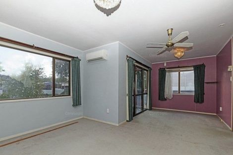 Photo of property in 5 Luanda Drive, Ranui, Auckland, 0612