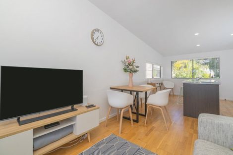 Photo of property in 27/1 Centennial Drive, Whitianga, 3510