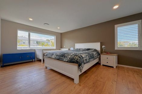 Photo of property in 17a Lake Pupuke Drive, Takapuna, Auckland, 0622