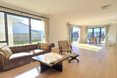 Photo of property in 59 Tapu Road, Huapai, Kumeu, 0810