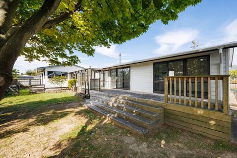 Photo of property in 23 Rata Street, Tokomaru, Palmerston North, 4474