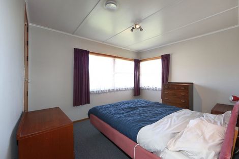 Photo of property in 118 Conway Street, Mayfair, Hastings, 4122