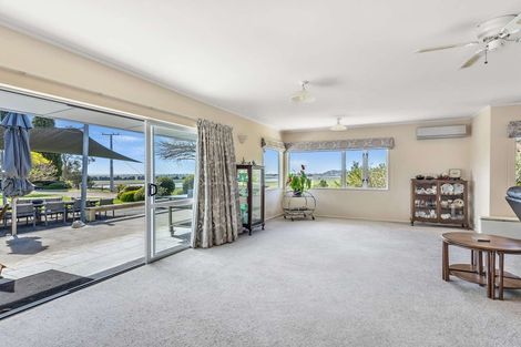Photo of property in 70 Nilgiri Road, Poraiti, Napier, 4182