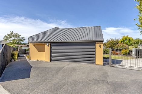 Photo of property in 57 Broadhaven Avenue, Parklands, Christchurch, 8083