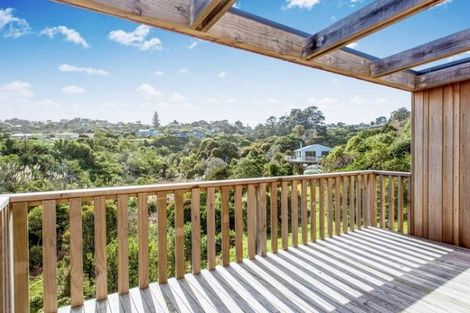 Photo of property in 33c Ocean Road, Surfdale, Waiheke Island, 1081